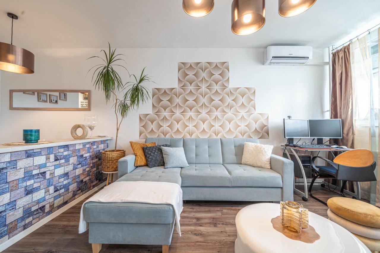 Pastelle Apartment With Own Parking Place Budapest Exterior photo