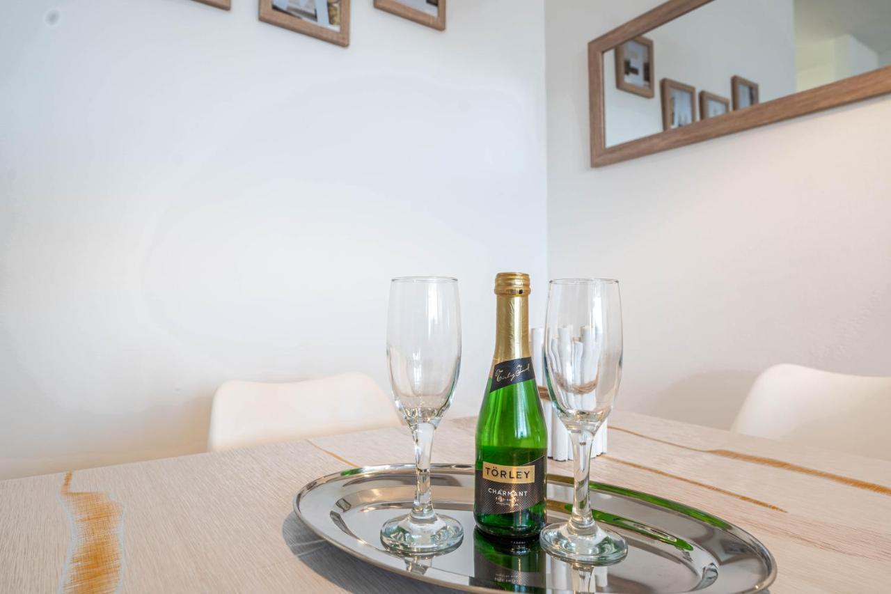Pastelle Apartment With Own Parking Place Budapest Exterior photo